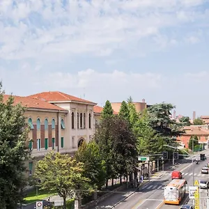 https://massarenti-78.emilia-romagnahotels.net