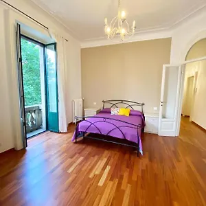 https://maddas-apartment.it-lombardy.com
